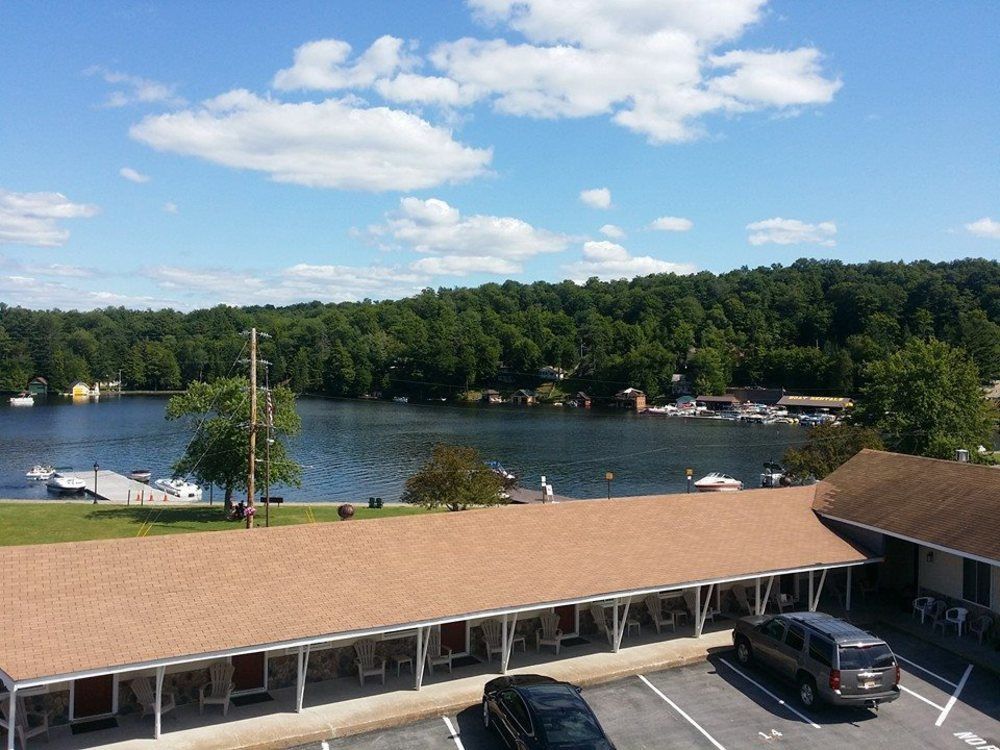 Clark'S Beach Motel Old Forge Εξωτερικό φωτογραφία