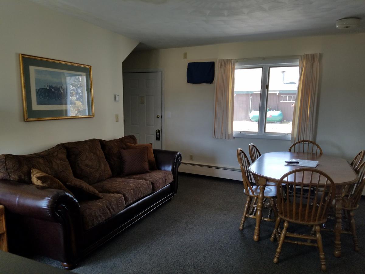Clark'S Beach Motel Old Forge Εξωτερικό φωτογραφία