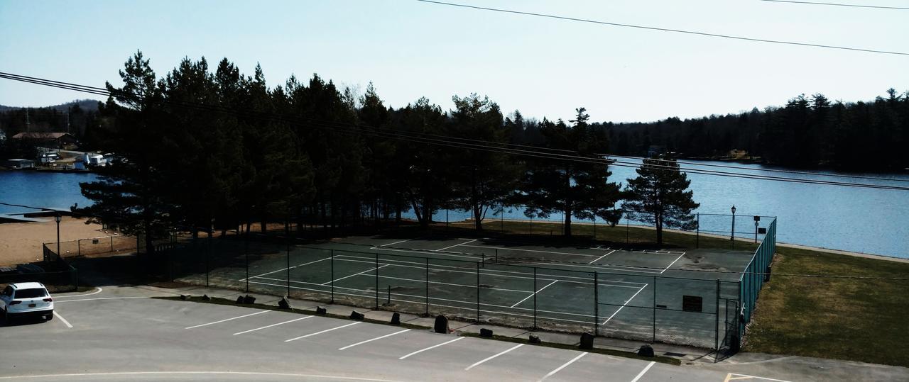 Clark'S Beach Motel Old Forge Εξωτερικό φωτογραφία