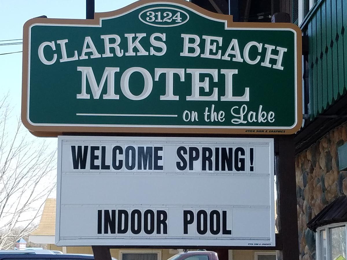 Clark'S Beach Motel Old Forge Εξωτερικό φωτογραφία