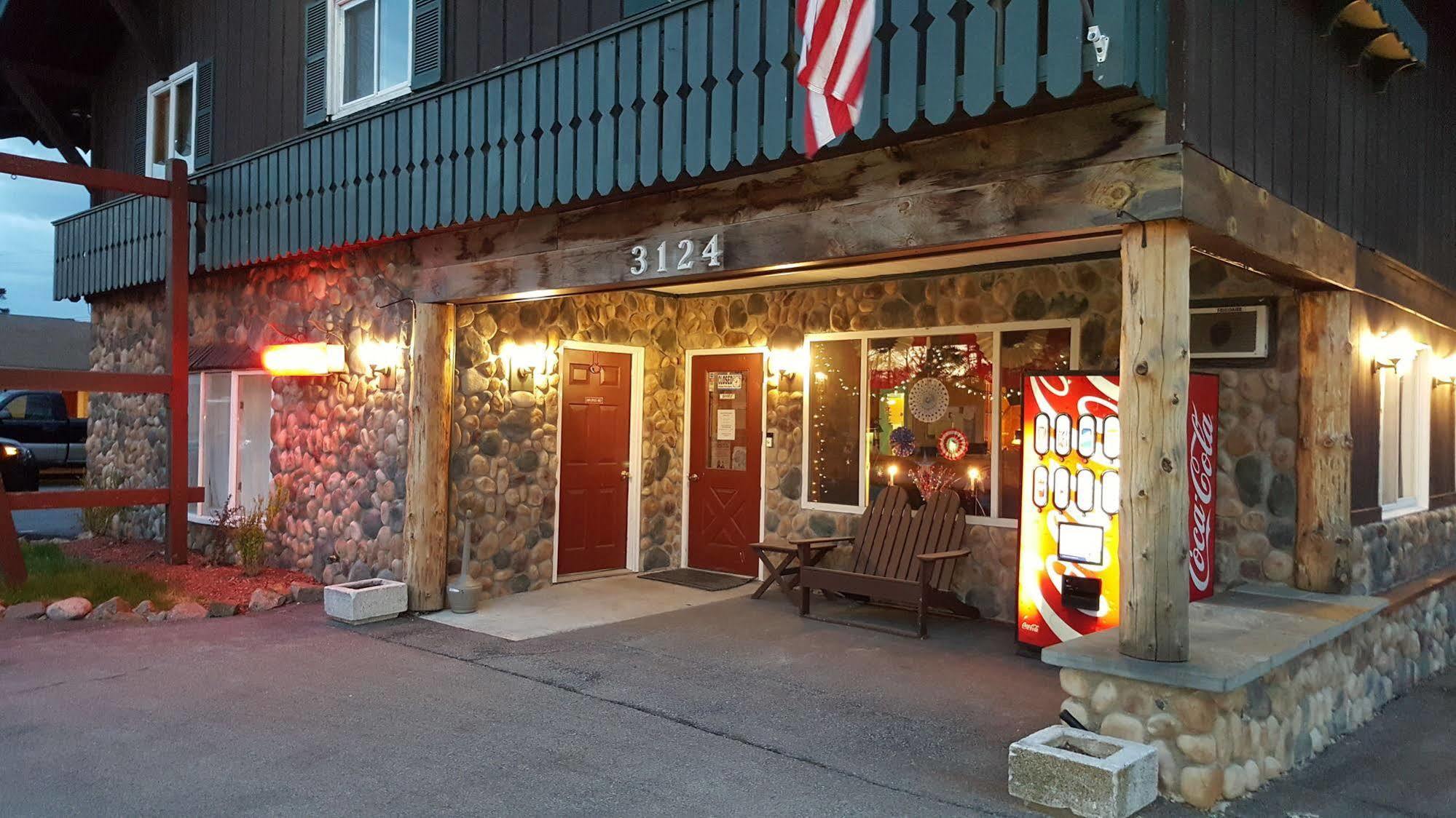 Clark'S Beach Motel Old Forge Εξωτερικό φωτογραφία