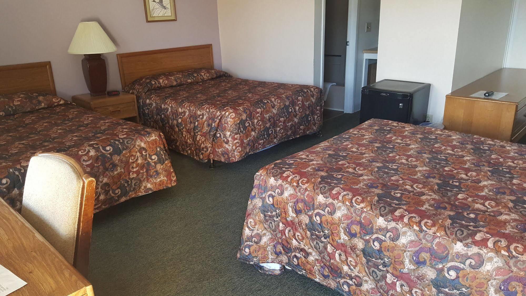 Clark'S Beach Motel Old Forge Εξωτερικό φωτογραφία