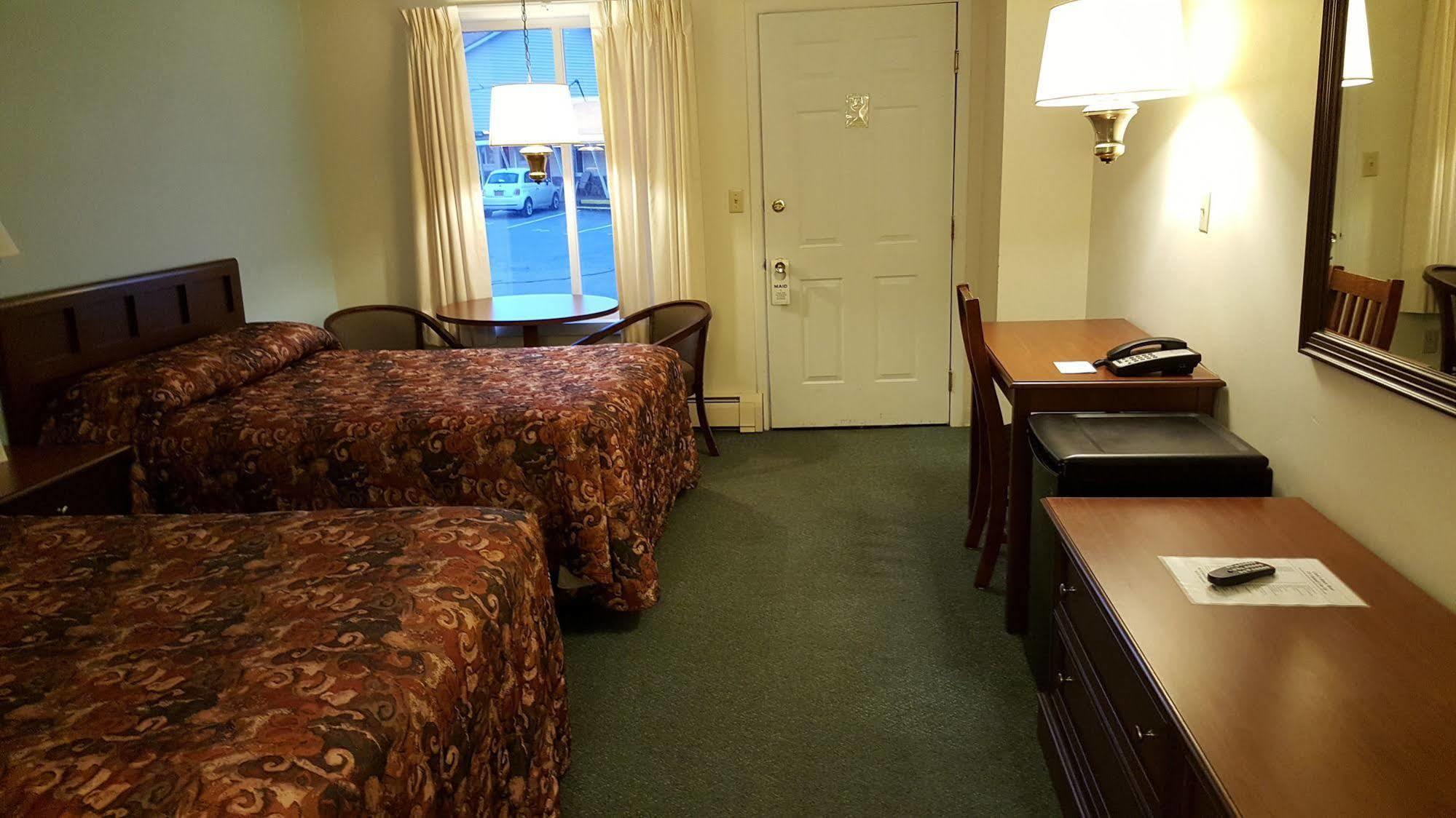 Clark'S Beach Motel Old Forge Εξωτερικό φωτογραφία