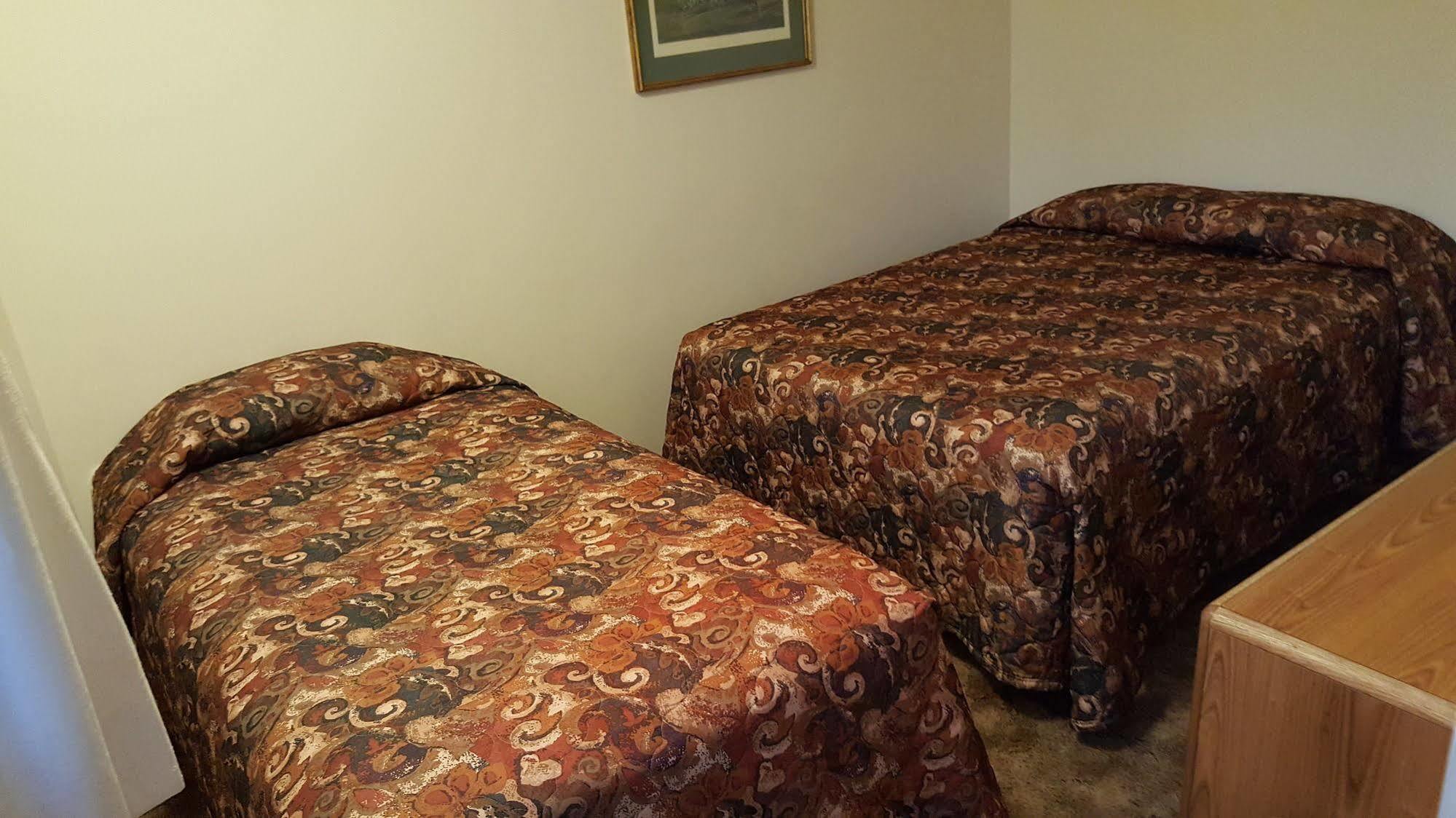 Clark'S Beach Motel Old Forge Εξωτερικό φωτογραφία